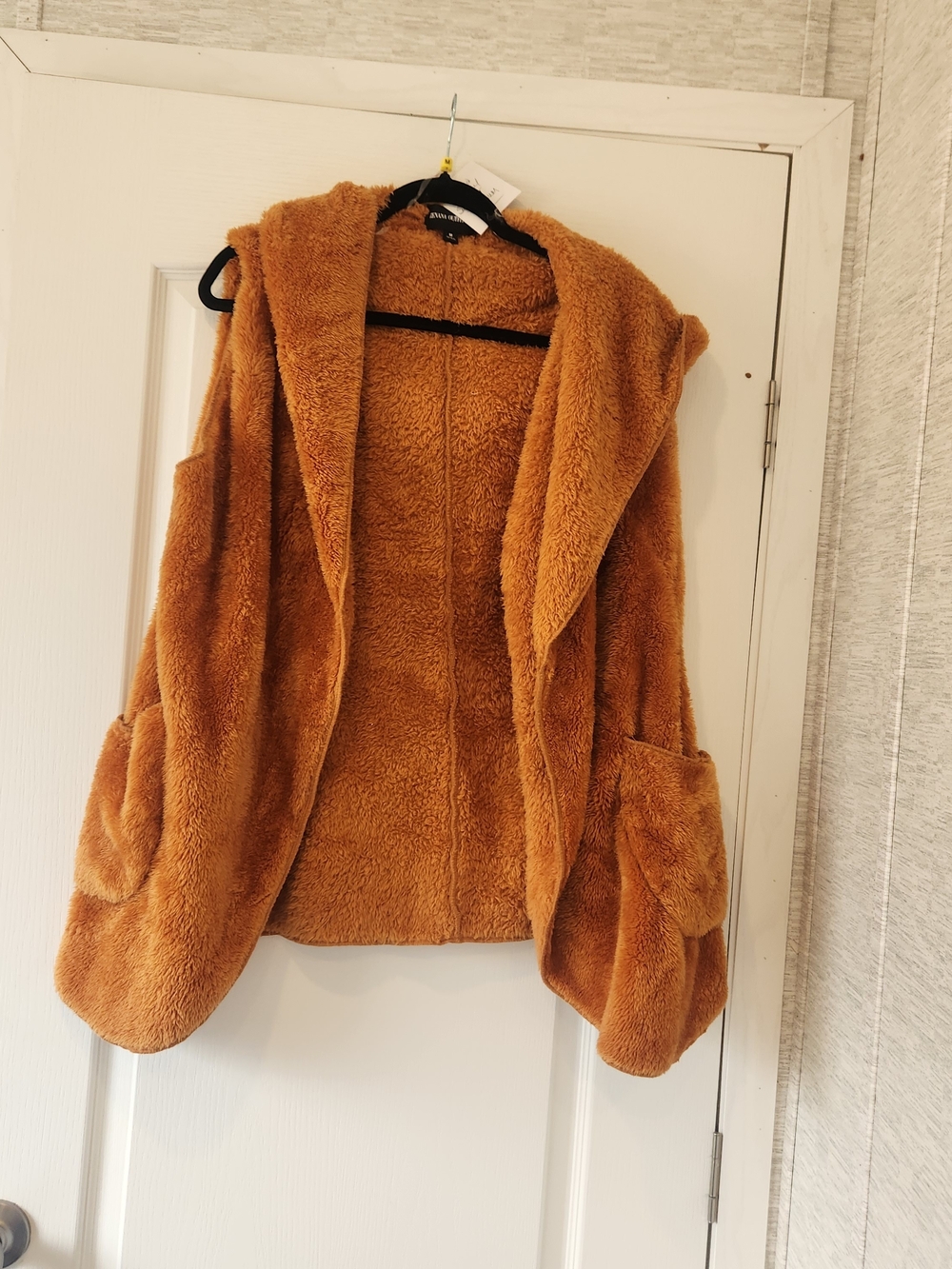 Zenana Outfitters Plush Hooded Teddy Jacket Vest in Camel M Euc